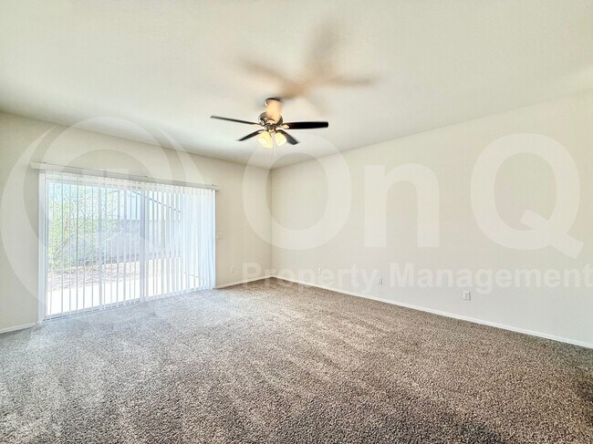 Building Photo - 3028 S 78th Dr