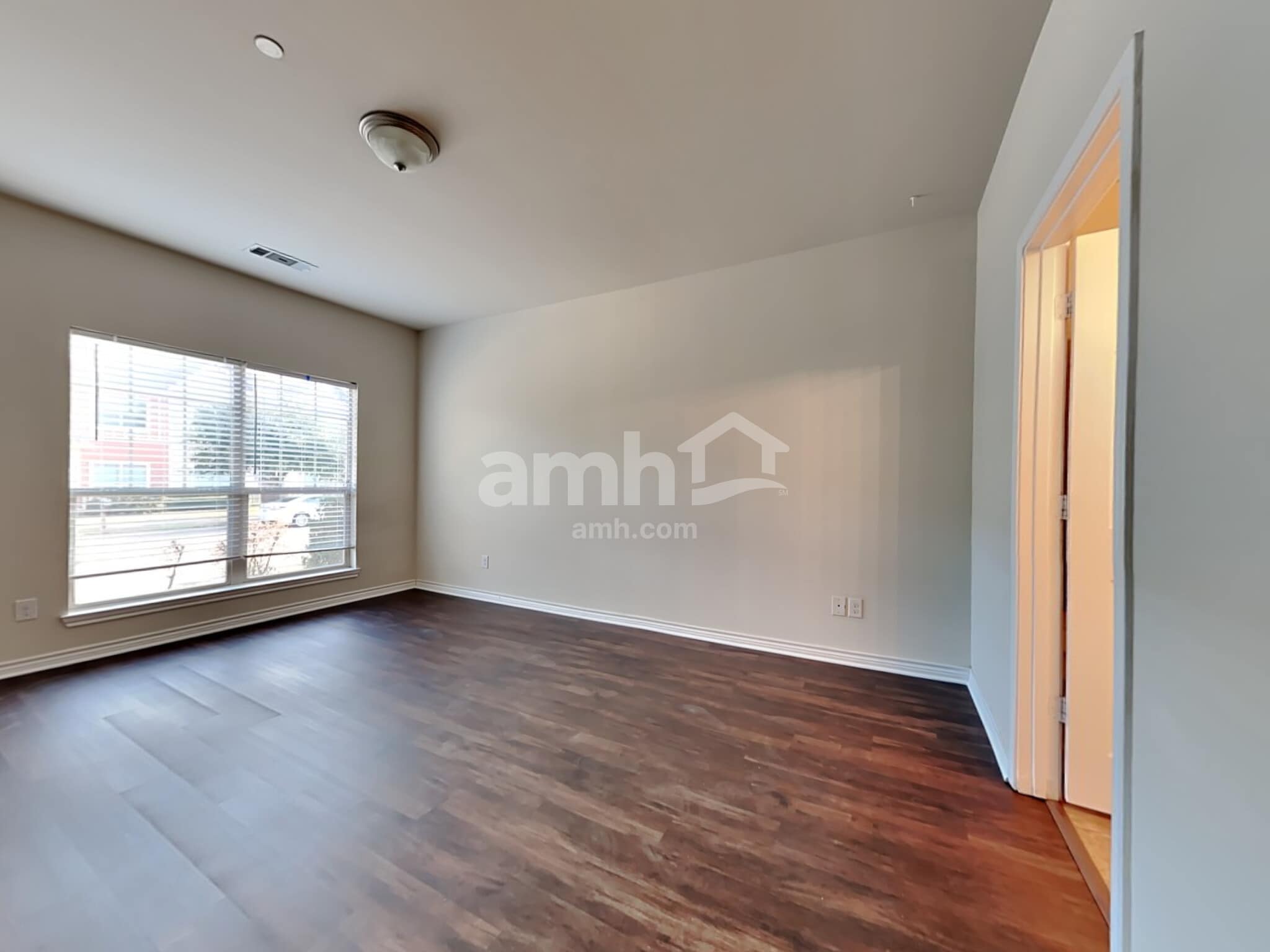 Building Photo - 5513 Soledad Dr