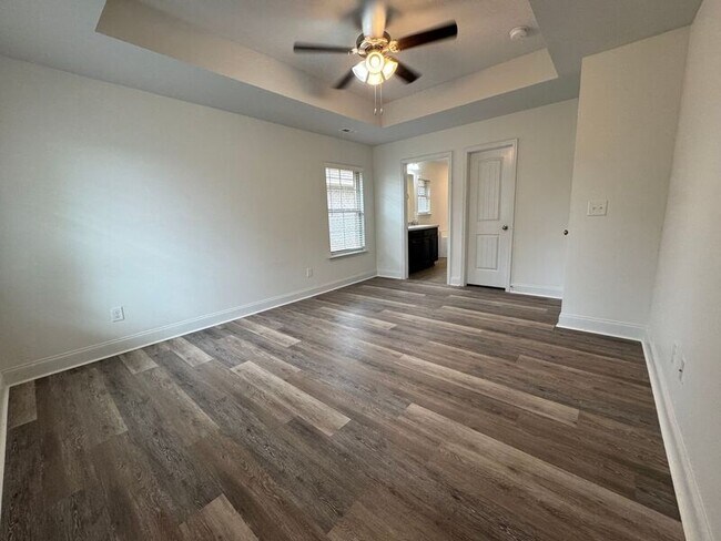 Building Photo - 110 Tybee Dr