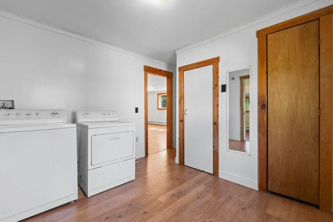 Building Photo - 00 undisclosed address