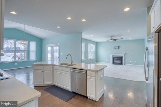 Building Photo - 101 Beaufort Ct