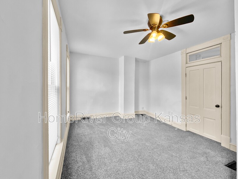 Building Photo - 313 Ord St