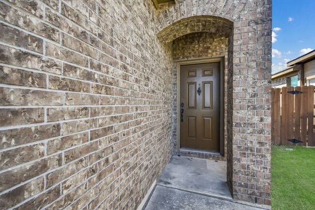 Building Photo - 1420 Muirfield Bend Dr