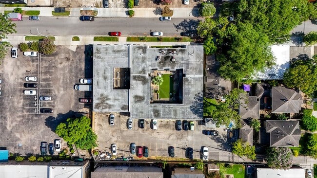 Building Photo - 1423 Hawthorne St
