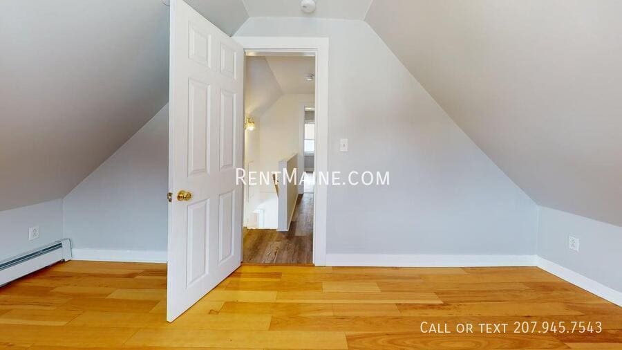 Building Photo - 322 Grove St