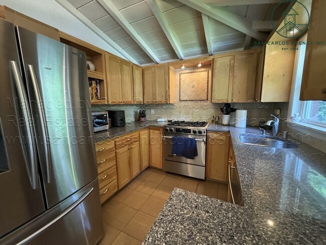 Building Photo - Nicely Appointed Two Bedroom Carmel Woods ...