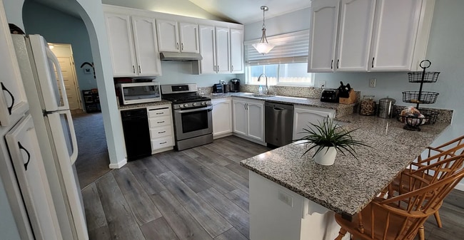 Building Photo - Beautifully Maintained Fairfield Home