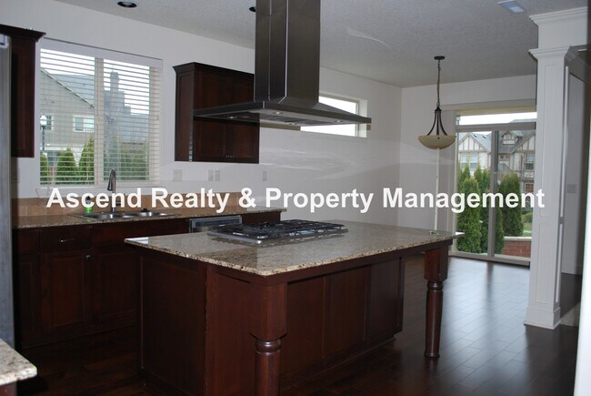 Building Photo - Bethany 4 Bed + Bonus Next to Springville Gourmet Kitchen Bed & Full Bath on Main