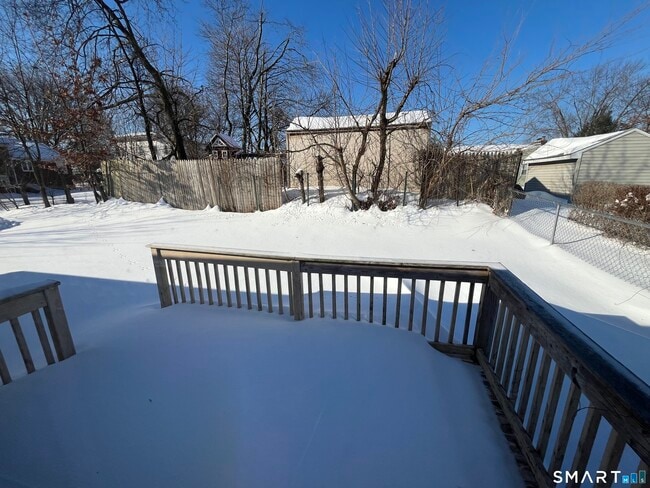 Building Photo - 27 Thomas St