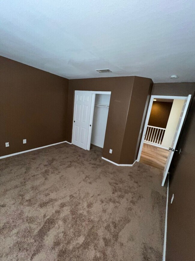 Building Photo - Massive 5BR/4BA Luxury Home in Adelanto — ...