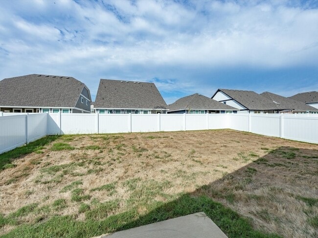 Building Photo - 5937 Revere Dr