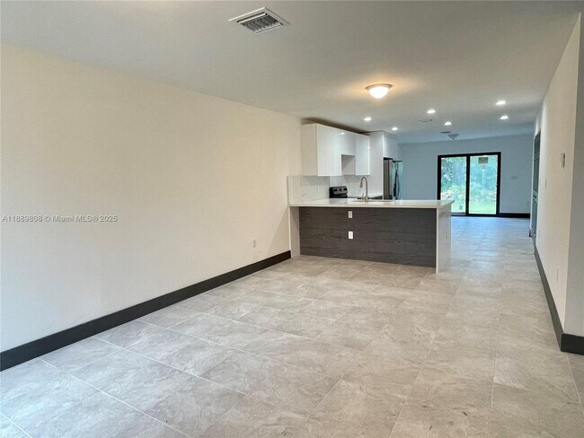 Building Photo - 11848 SW 213th St