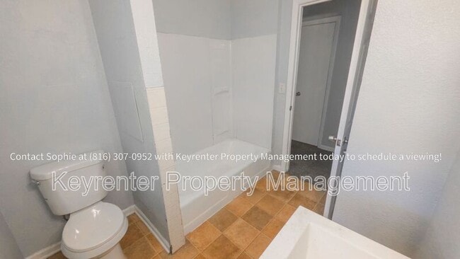 Building Photo - 8322 Highland Ave