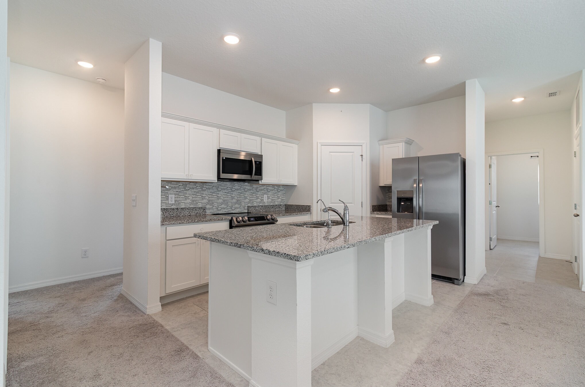 Building Photo - 5876 Bovine Dr