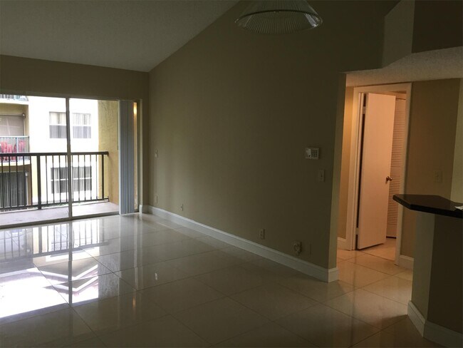 Building Photo - 9001 Wiles Rd