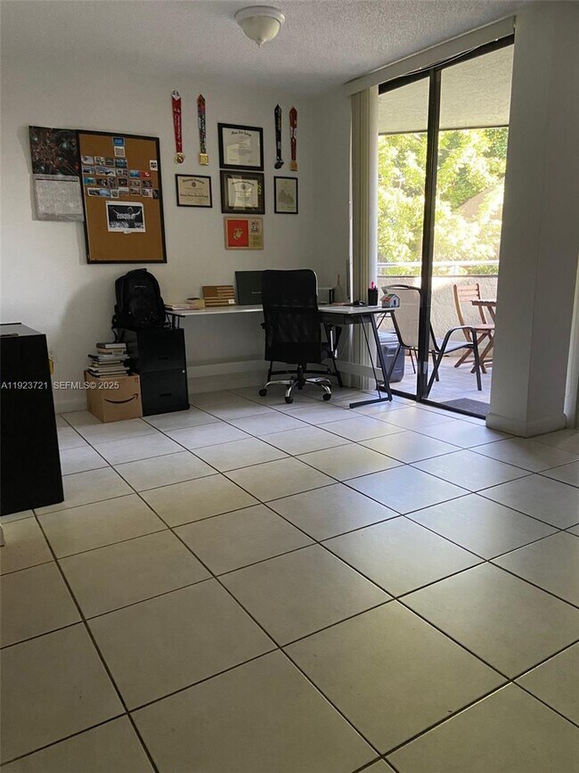 Building Photo - 8275 SW 152nd Ave