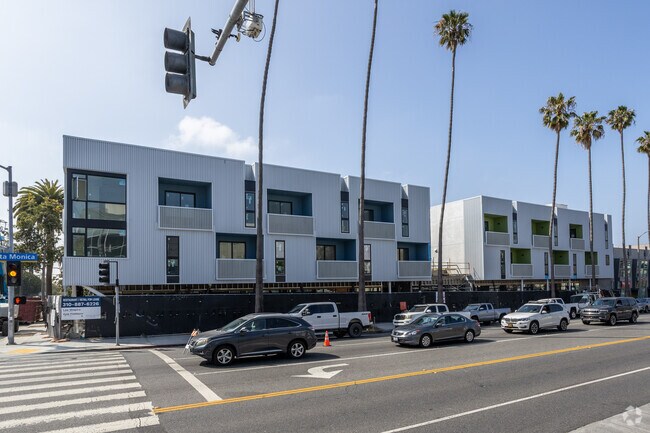 May 2022 - THE CHARLIE SM YALE