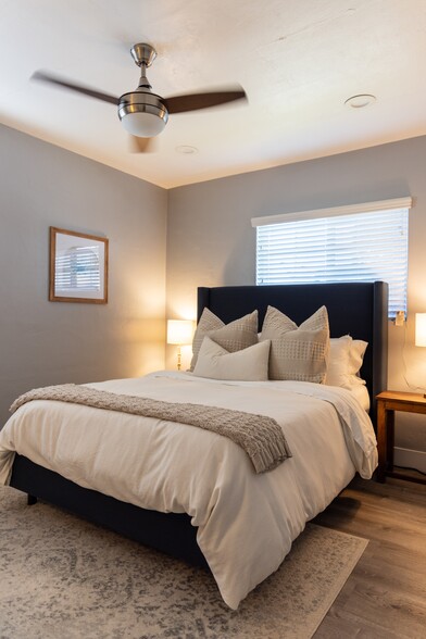 Guest Bedroom 1 - 1359 E Whitton Ave