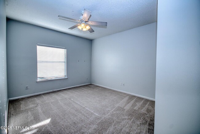 Building Photo - 1440 S Burgandy Trail