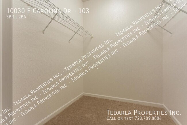 Building Photo - 10030 E Carolina Dr