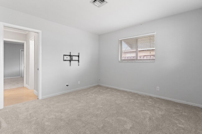 Building Photo - 5281 SW 4th Ct