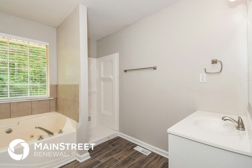 Building Photo - 59 Canterbury Dr