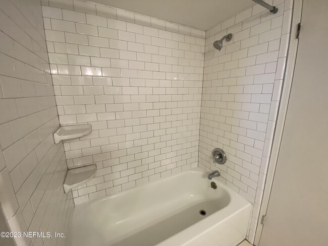 Building Photo - 469 Crabapple Ct
