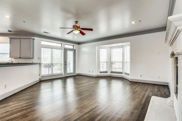 Building Photo - 4125 Lovers Ln