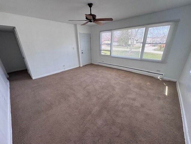 Building Photo - 28W625 Lester St