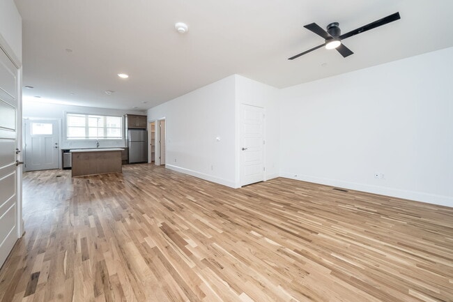 Building Photo - 3801 Lands End Ct