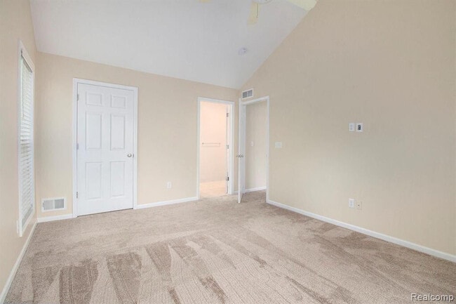 Building Photo - 28541 Carlton Way Dr