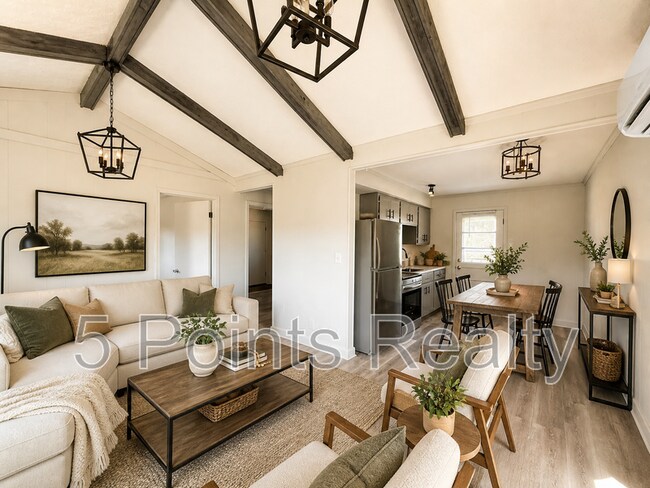 Building Photo - 2121 Bracey Cir