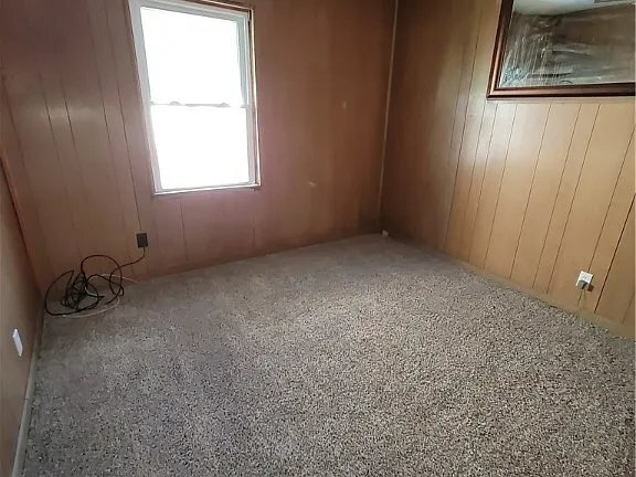 Building Photo - 1936 Litchfield Ave