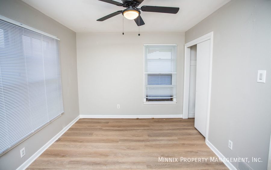 Building Photo - 1923 67th St