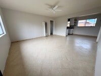 Building Photo - 1951 N Ventura Rd