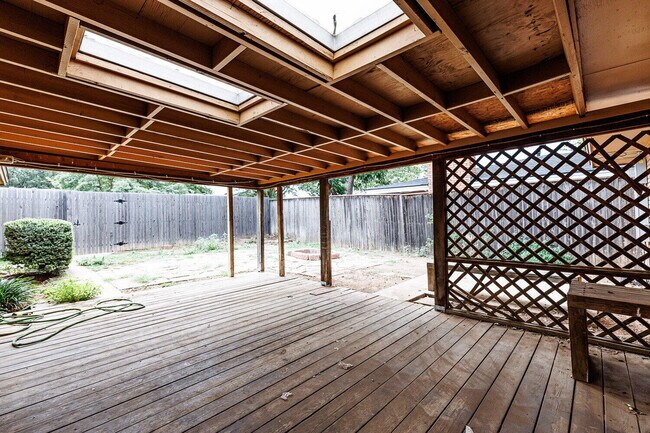 Building Photo - 5401 7th St