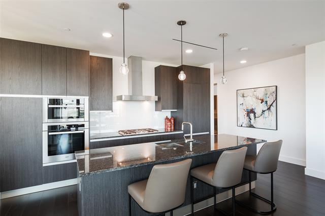 Building Photo - 3130 N Harwood St