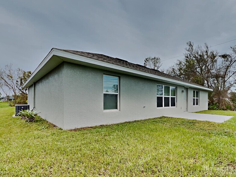 Building Photo - 22404 Cheryl Ave