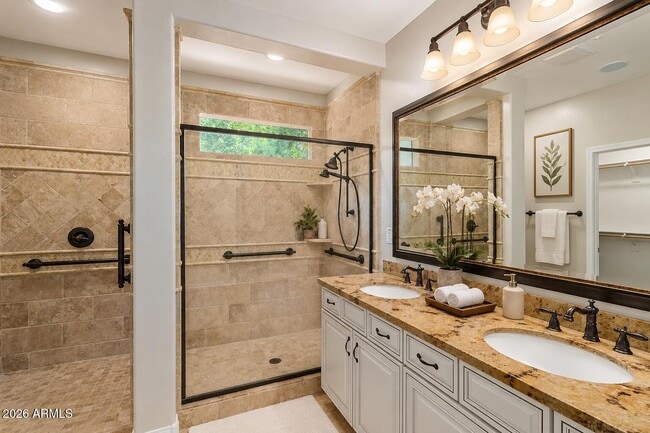 Building Photo - 4613 E Portola Valley Dr