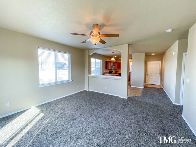 Building Photo - Gorgeous Ranch on Huge Lot!
