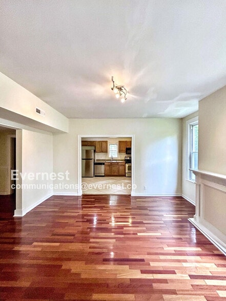Building Photo - 1402 Ashley St
