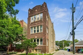 Building Photo - 5015 N Springfield Ave