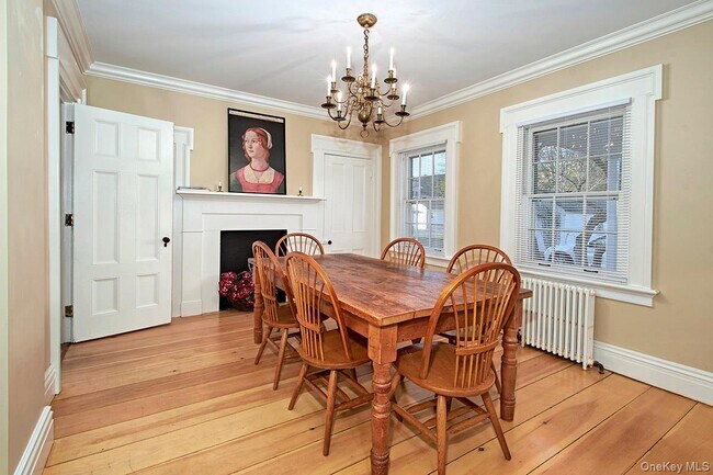 Building Photo - 30 Bedford Rd