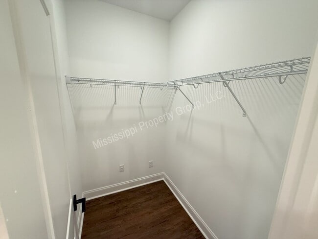 Building Photo - 3BR/3.5BA For Rent