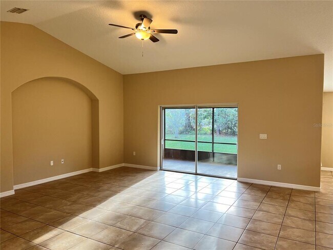 Building Photo - 6 Barbera Ln