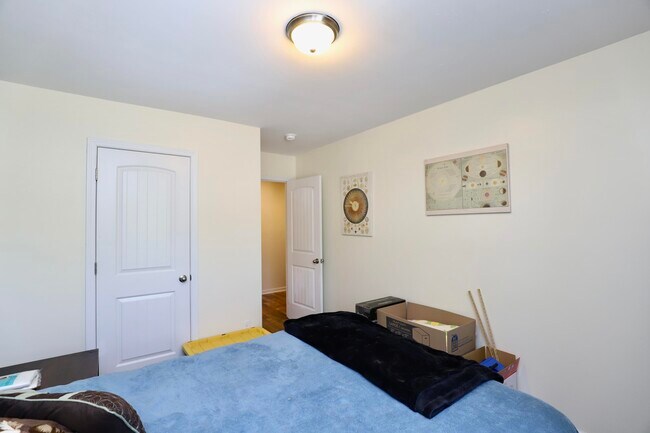 Building Photo - 71 Carina Ln