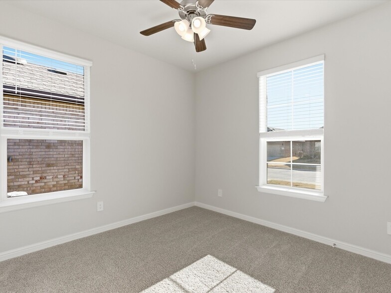 Bedroom - 713 Amber Fields Dr