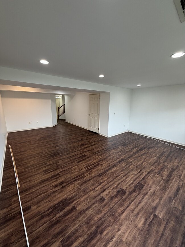 Building Photo - 116 Monte Carlo Way