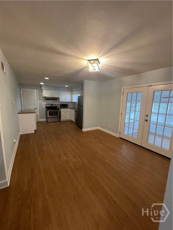Building Photo - 406 Briarcliff Cir
