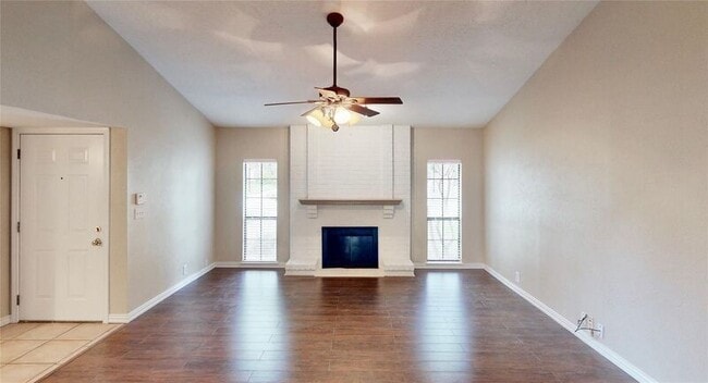 Building Photo - 1124 Kesser Dr